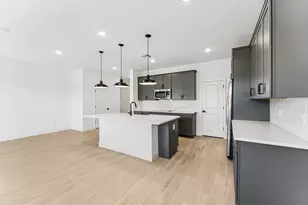 172 SE Birch Ter, Stuart, FL 34997 - Photo 7