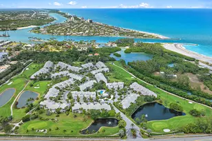 2608 Fairway Dr N, Jupiter, FL 33477 - Photo 1