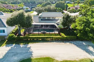 12 Marlwood Ln, Palm Beach Gardens, FL 33418 - Photo 51