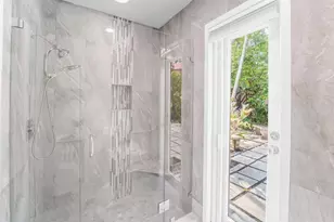 7036 San Sebastian Cir, Boca Raton, FL 33433 - Photo 19