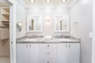 7036 San Sebastian Cir, Boca Raton, FL 33433 - Photo 23