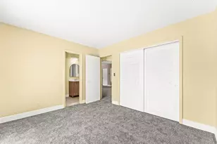 2000 NW 33rd Ct, Oakland Park, FL 33309 - Photo 19