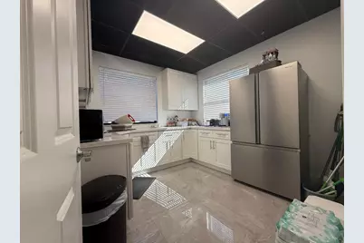 817 E Hillsboro Boulevard, Deerfield Beach, FL 33441 - Photo 11