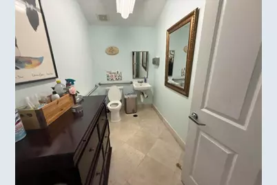 817 E Hillsboro Boulevard, Deerfield Beach, FL 33441 - Photo 29