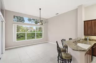 665 SW Lake Charles Cir, Port Saint Lucie, FL 34986 - Photo 9