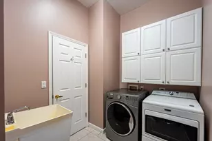 665 SW Lake Charles Cir, Port Saint Lucie, FL 34986 - Photo 21