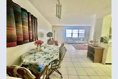 4014 Newcastle A, Boca Raton, FL 33434 - Photo 5