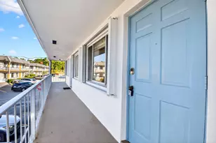 2880 Lake Osborne Dr, Lake Worth Beach, FL 33461 - Photo 25