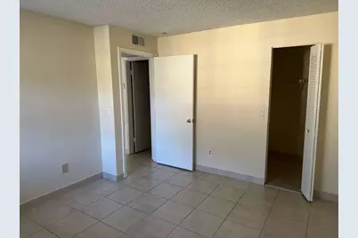 1239 SW 46th Avenue #906, Pompano Beach, FL 33069 - Photo 5