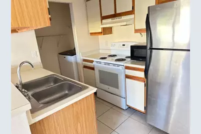 1239 SW 46th Avenue #906, Pompano Beach, FL 33069 - Photo 9