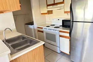 1239 SW 46th Ave, Pompano Beach, FL 33069 - Photo 9