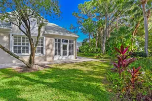 1567 SW Harbour Isles Cir, Port Saint Lucie, FL 34986 - Photo 31