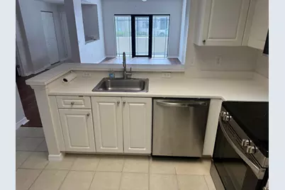 2802 Sarento Place #115, Palm Beach Gardens, FL 33410 - Photo 5
