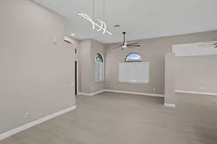 8985 NW 45th Ct, Coral Springs, FL 33065 - Photo 15