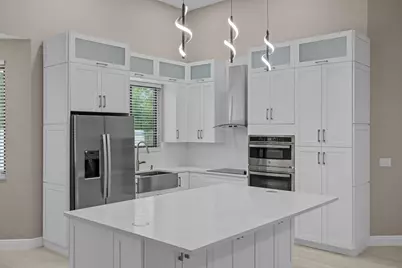 8985 NW 45th Court, Coral Springs, FL 33065 - Photo 13