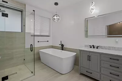 8985 NW 45th Court, Coral Springs, FL 33065 - Photo 19