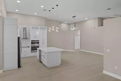 8985 NW 45th Court, Coral Springs, FL 33065 - Photo 9