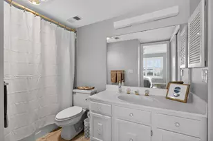 390 NE Edgewater Dr, Stuart, FL 34996 - Photo 17