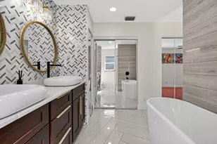 7004 Galleon Cove Cir, Riviera Beach, FL 33418 - Photo 17