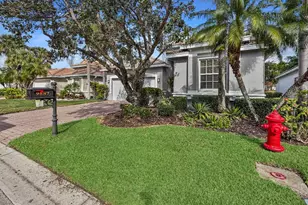 9587 Positano Way, Lake Worth, FL 33467 - Photo 3