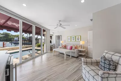 811 Palm Trail, Delray Beach, FL 33483 - Photo 23