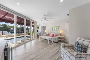 811 Palm Trail, Delray Beach, FL 33483 - Photo 23