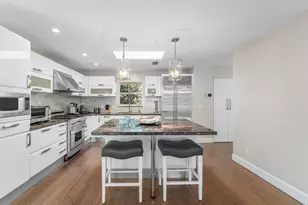 811 Palm Trail, Delray Beach, FL 33483 - Photo 37