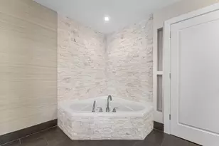 811 Palm Trail, Delray Beach, FL 33483 - Photo 19