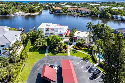 811 Palm Trail, Delray Beach, FL 33483 - Photo 61