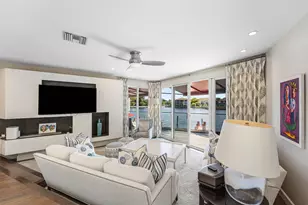 811 Palm Trail, Delray Beach, FL 33483 - Photo 3