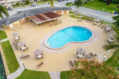 17 Andover A, West Palm Beach, FL 33417 - Photo 21