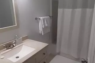 815 W Boynton Beach Blvd, Boynton Beach, FL 33426 - Photo 11