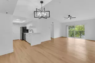 400 Crestwood Ct N, Royal Palm Beach, FL 33411 - Photo 29