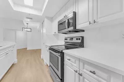 400 Crestwood Court N #420, Royal Palm Beach, FL 33411 - Photo 7