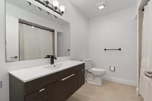 654 Pine Lake Dr, Delray Beach, FL 33445 - Photo 37