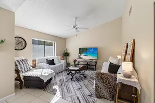 1406 Maplewood Dr, Greenacres, FL 33415 - Photo 9