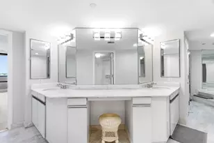 100 Lakeshore Dr, North Palm Beach, FL 33408 - Photo 17