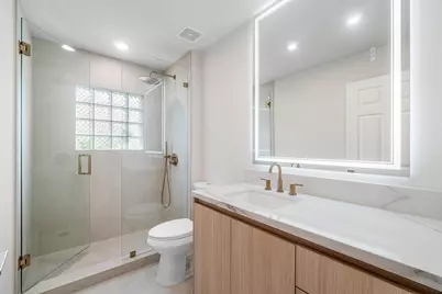 6170 Lake Hibiscus Drive, Delray Beach, FL 33484 - Photo 17