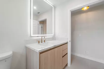 6170 Lake Hibiscus Drive, Delray Beach, FL 33484 - Photo 19