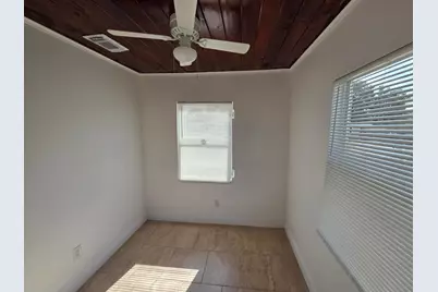 908 W 5th Street, Riviera Beach, FL 33404 - Photo 27