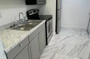 908 W 5th St, Riviera Beach, FL 33404 - Photo 37