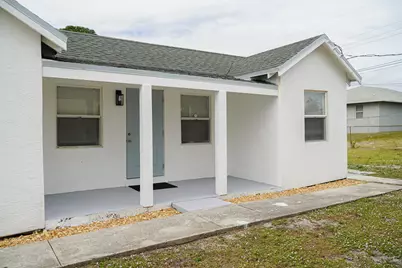 908 W 5th Street, Riviera Beach, FL 33404 - Photo 9
