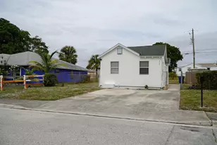 908 W 5th St, Riviera Beach, FL 33404 - Photo 5
