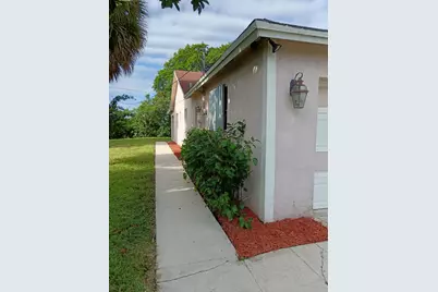 1704 Boardman Avenue, West Palm Beach, FL 33407 - Photo 5