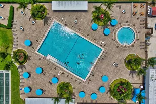 151 Saxony D, Delray Beach, FL 33446 - Photo 29