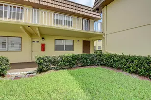 151 Saxony D, Delray Beach, FL 33446 - Photo 5