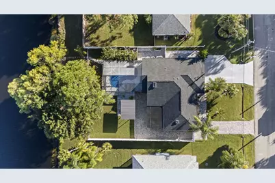 2471 SE Leithgow Street, Port Saint Lucie, FL 34952 - Photo 43