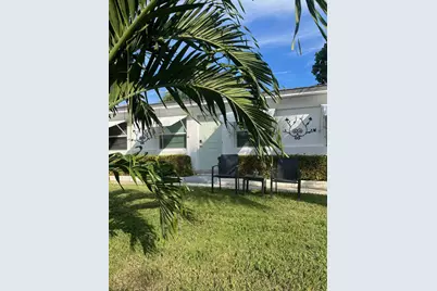 2060 NE 1st Street #2, Deerfield Beach, FL 33441 - Photo 3