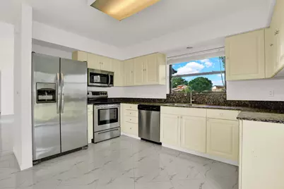 3705 SW Quail Meadow Trail #E, Palm City, FL 34990 - Photo 9