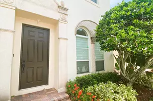 50 Via Poinciana Ln, Boca Raton, FL 33487 - Photo 3